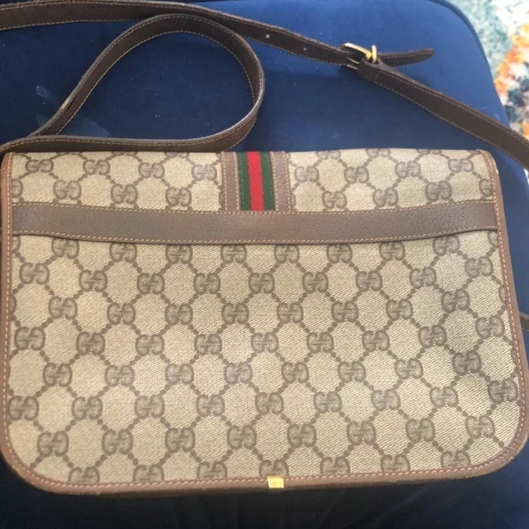 Vintage Gucci Crossbody Bag - Picture 4 of 7